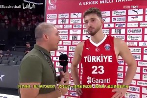 申京去年夏天在国家队的发言，还是相当有担当的一位球星！