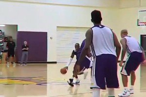 模仿帝恶搞防守库里是什么体验，简直太真实了😂