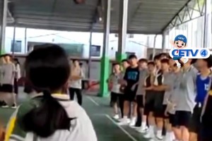 湖人惨败雷霆，闽南老大爷无奈苦笑：湖人伪强队，打得太难看😂